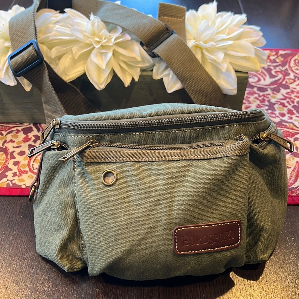 Eurosport olive green fanny pack